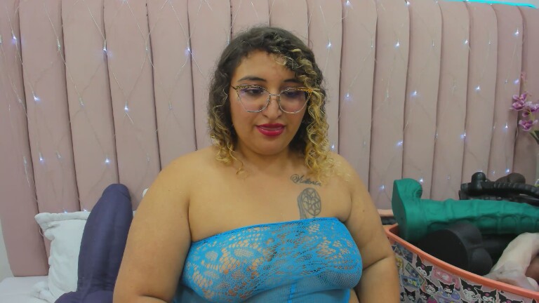 Sweet_X's Streamate show and profile