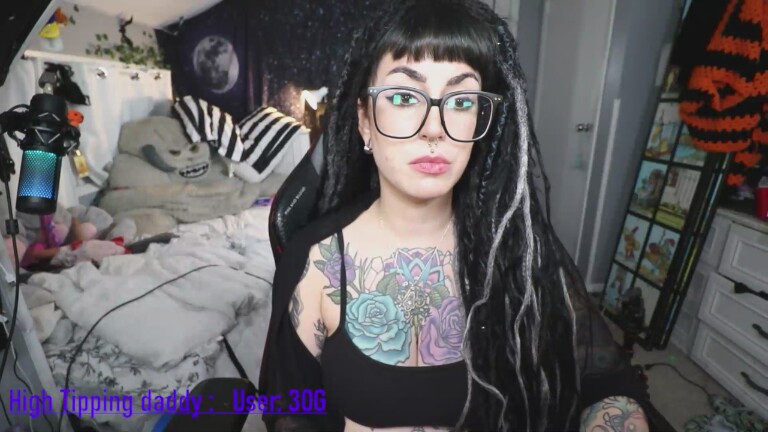 lunaisgriffin's Streamate show and profile