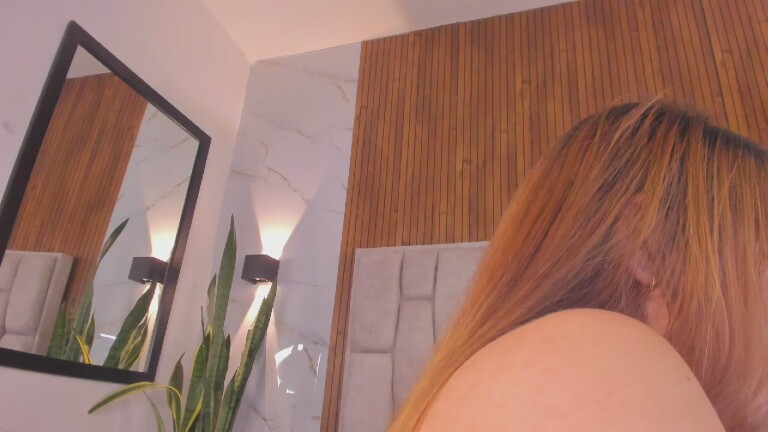 Ammbarfox's Streamate show and profile