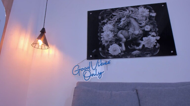 MacarenaEscobar27's Streamate show and profile