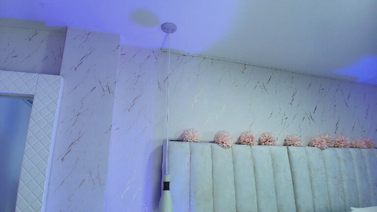 BETTY_BOOGB's Streamate show and profile