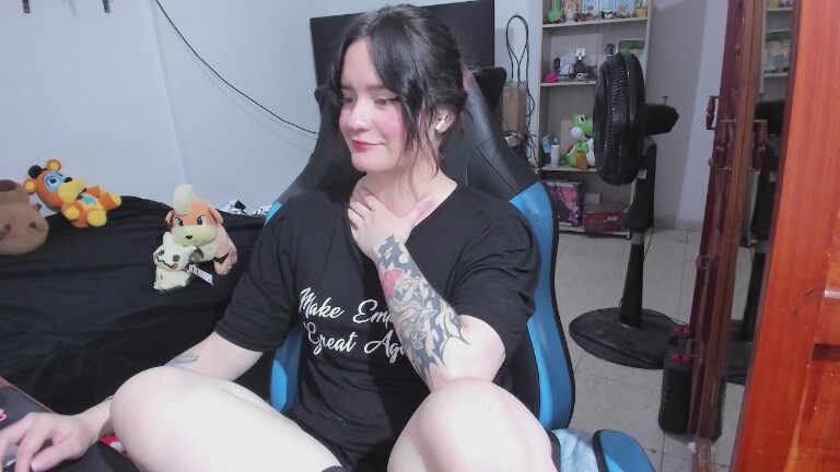 Red_Pandemonium's Streamate show and profile