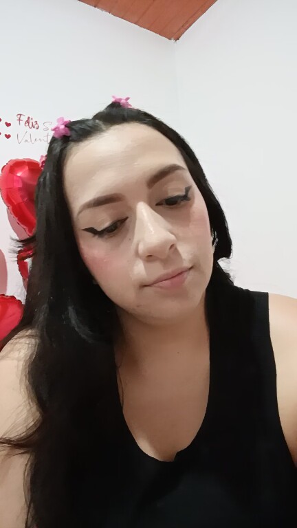 AlondraGomez33's Streamate show and profile