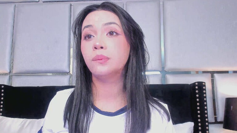 EmilyBlack69's Streamate show and profile