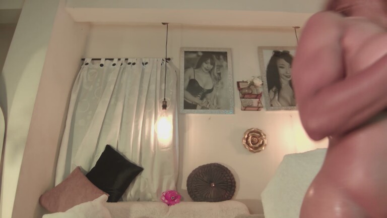 SelenaRossi's Streamate show and profile