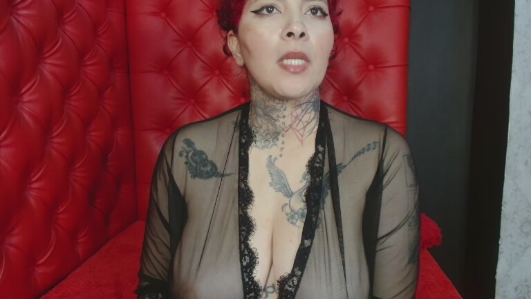 LadyMiaXxx's Streamate show and profile