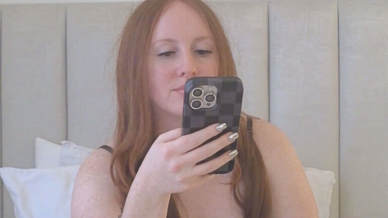 Rachel_RedRaven_Couture's Streamate show and profile