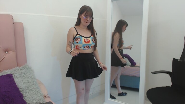 HannaJune's Streamate show and profile