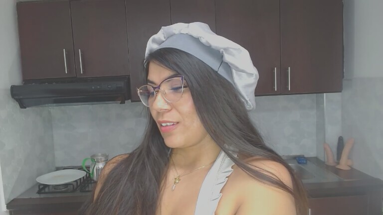 LunaDumont's Streamate show and profile