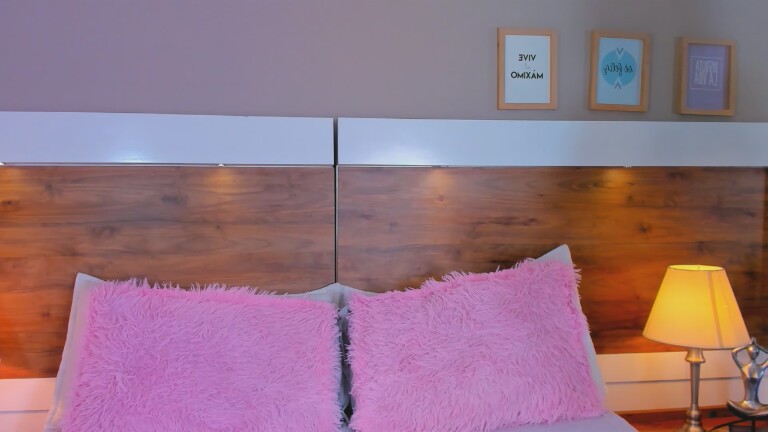 EvaPortmann's Streamate show and profile