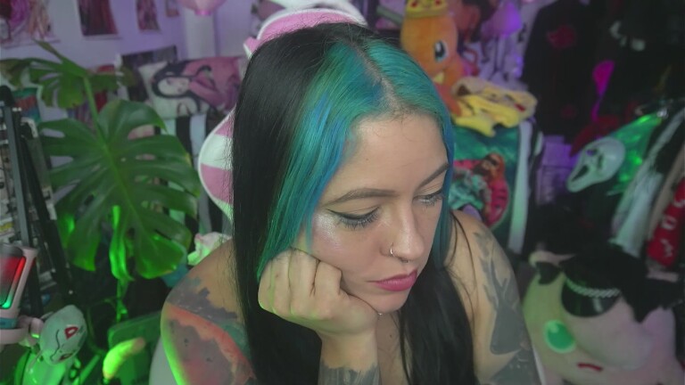 AliceSimpson's Streamate show and profile