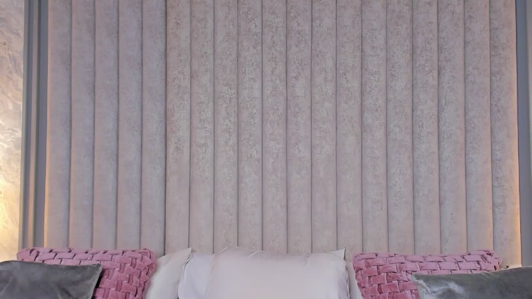 GraceeSwift's Streamate show and profile