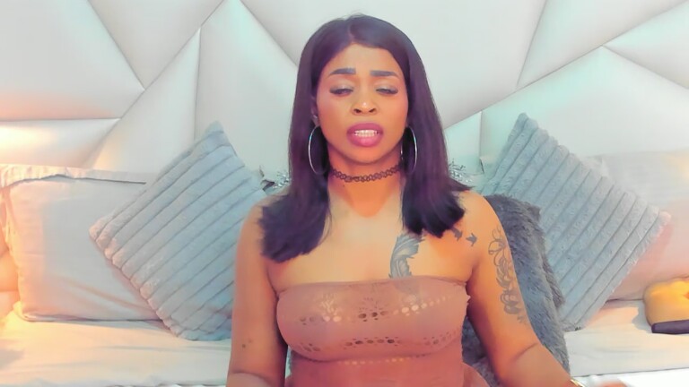 TyraaLambert's Streamate show and profile