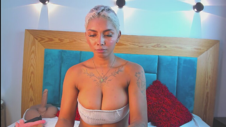 Melanie_Morgan69's Streamate show and profile