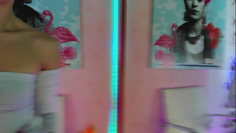 DyanaMoon22's Streamate show and profile