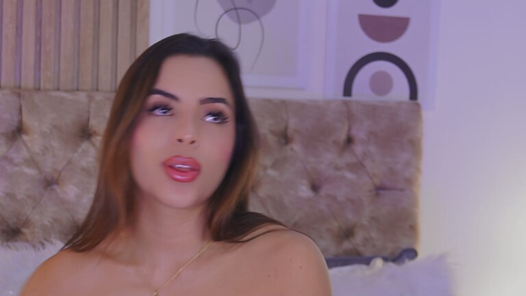 ZoeVillalobos's Streamate show and profile