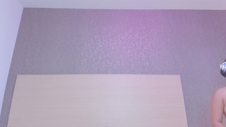 EmmilyMartinez's Streamate show and profile