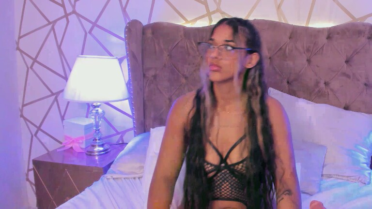 SaschaFit's Streamate show and profile