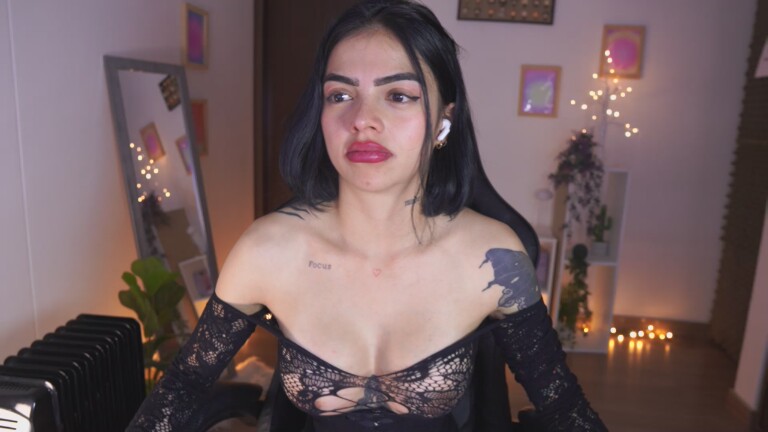 AlissonnovaXX's Streamate show and profile