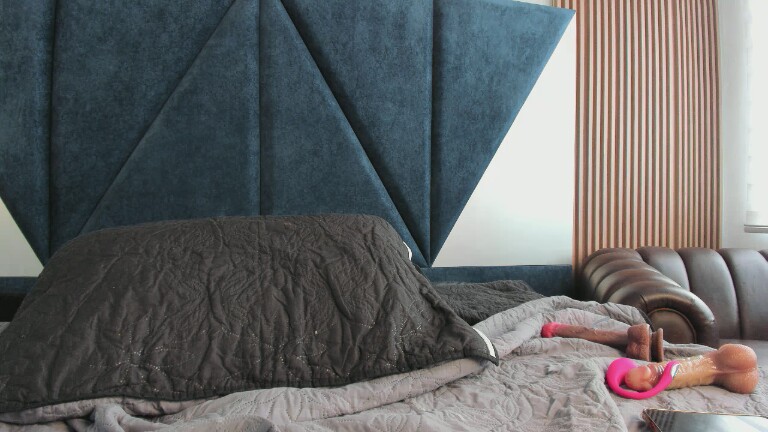 Mia_Ferreer's Streamate show and profile