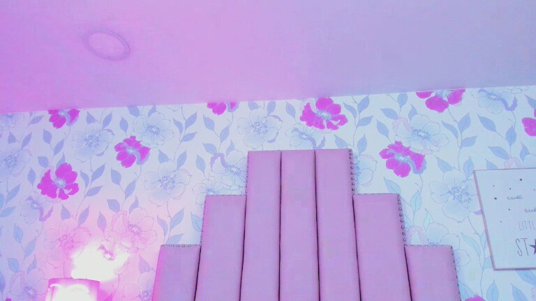 SophieRain's Streamate show and profile