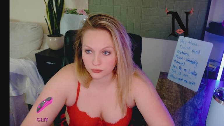TheNaughtyNanny's Streamate show and profile