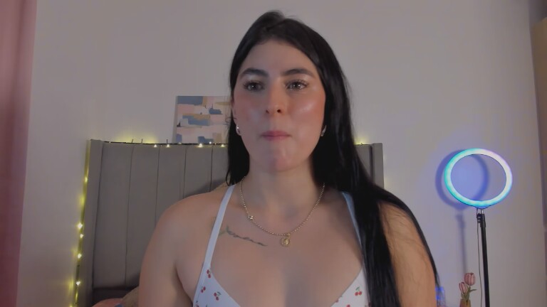 lunahoneeyy's Streamate show and profile