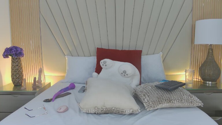 BrisaVegaGB's Streamate show and profile