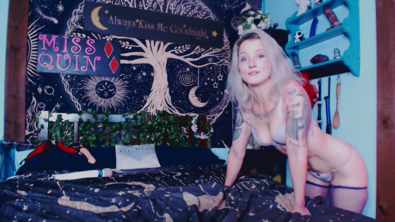 MissQuinCam's Streamate show and profile