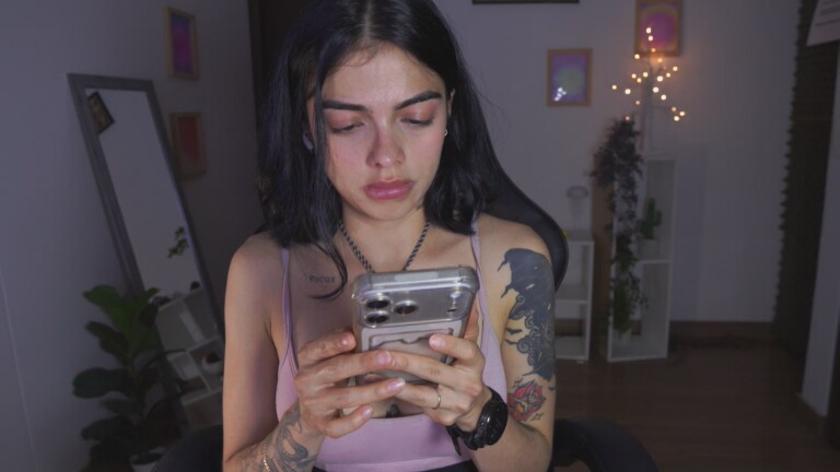 AlissonnovaXX's Streamate show and profile