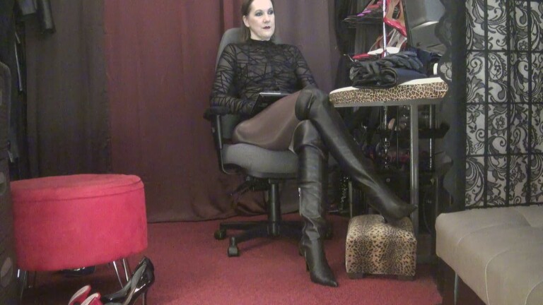 MistressVivian's Streamate show and profile