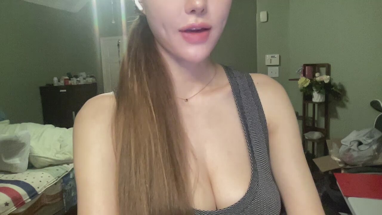 Skinny_Asian_Amanda