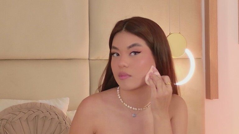 GiaRosset's Streamate show and profile