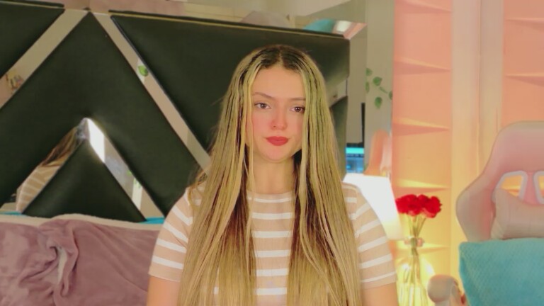 Giigii_Hadid's Streamate show and profile