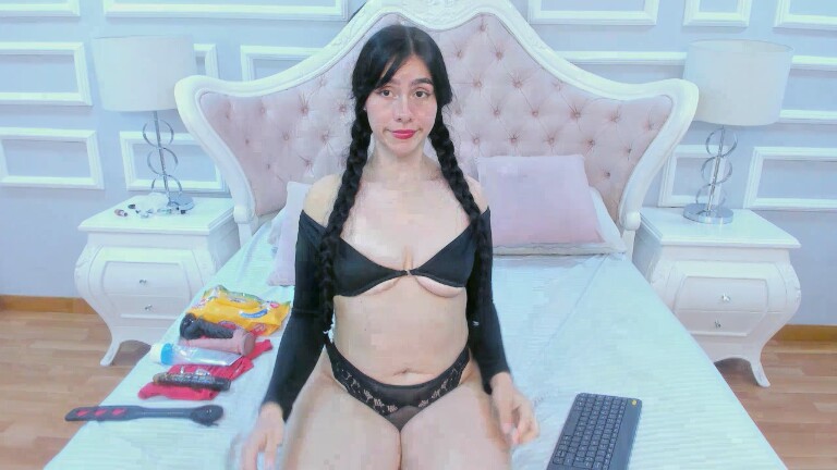 NatashaOlivaress's Streamate show and profile