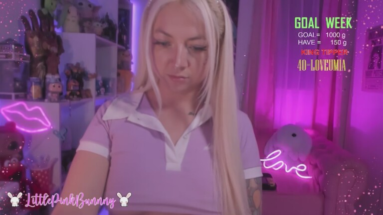 LittlePinkBunnny's Streamate show and profile